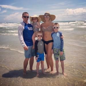 Meet your Posher, Holly